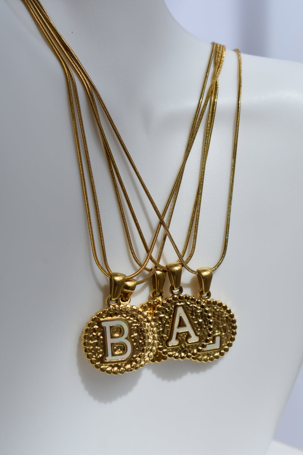 Inicial Moneda