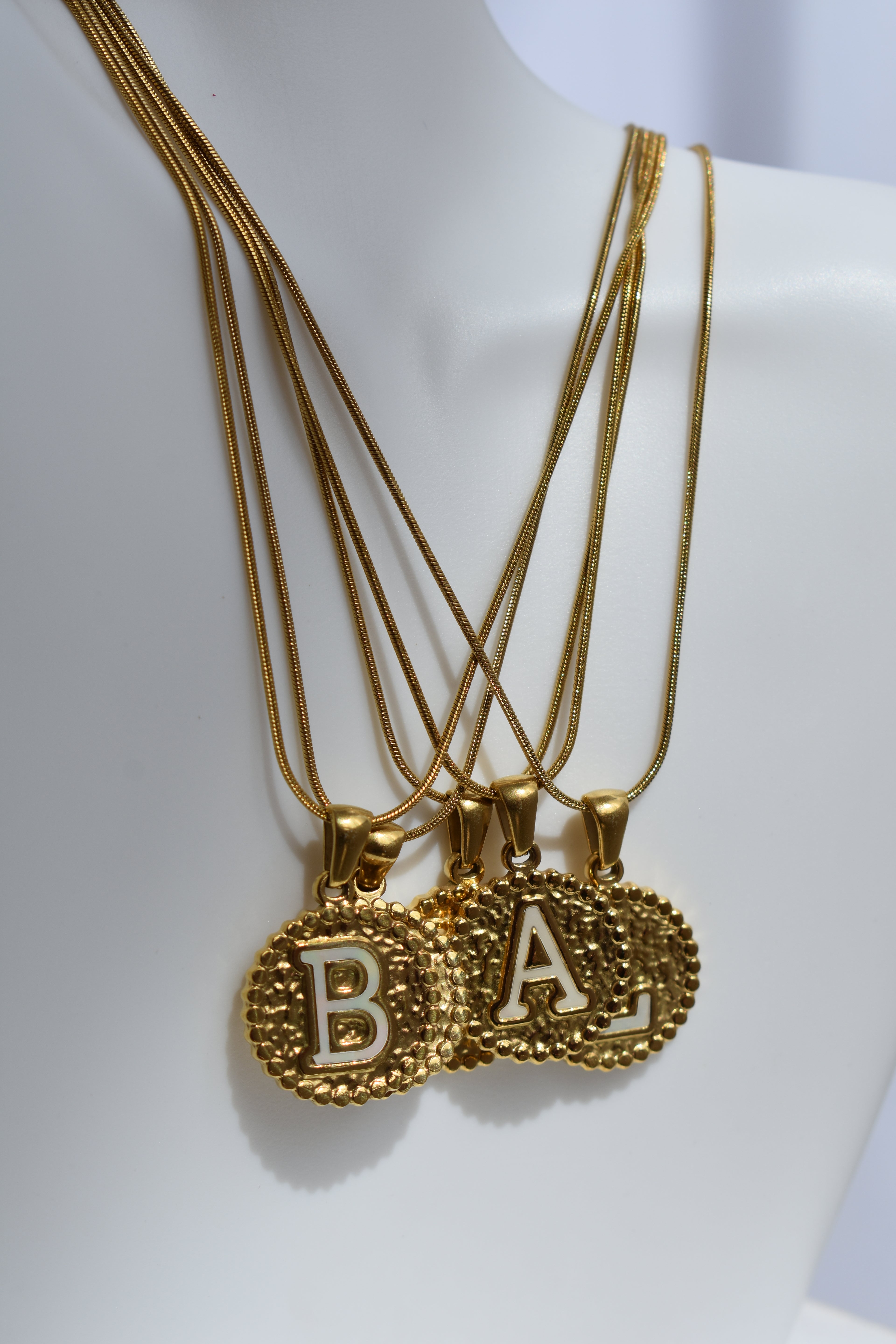 Inicial Moneda