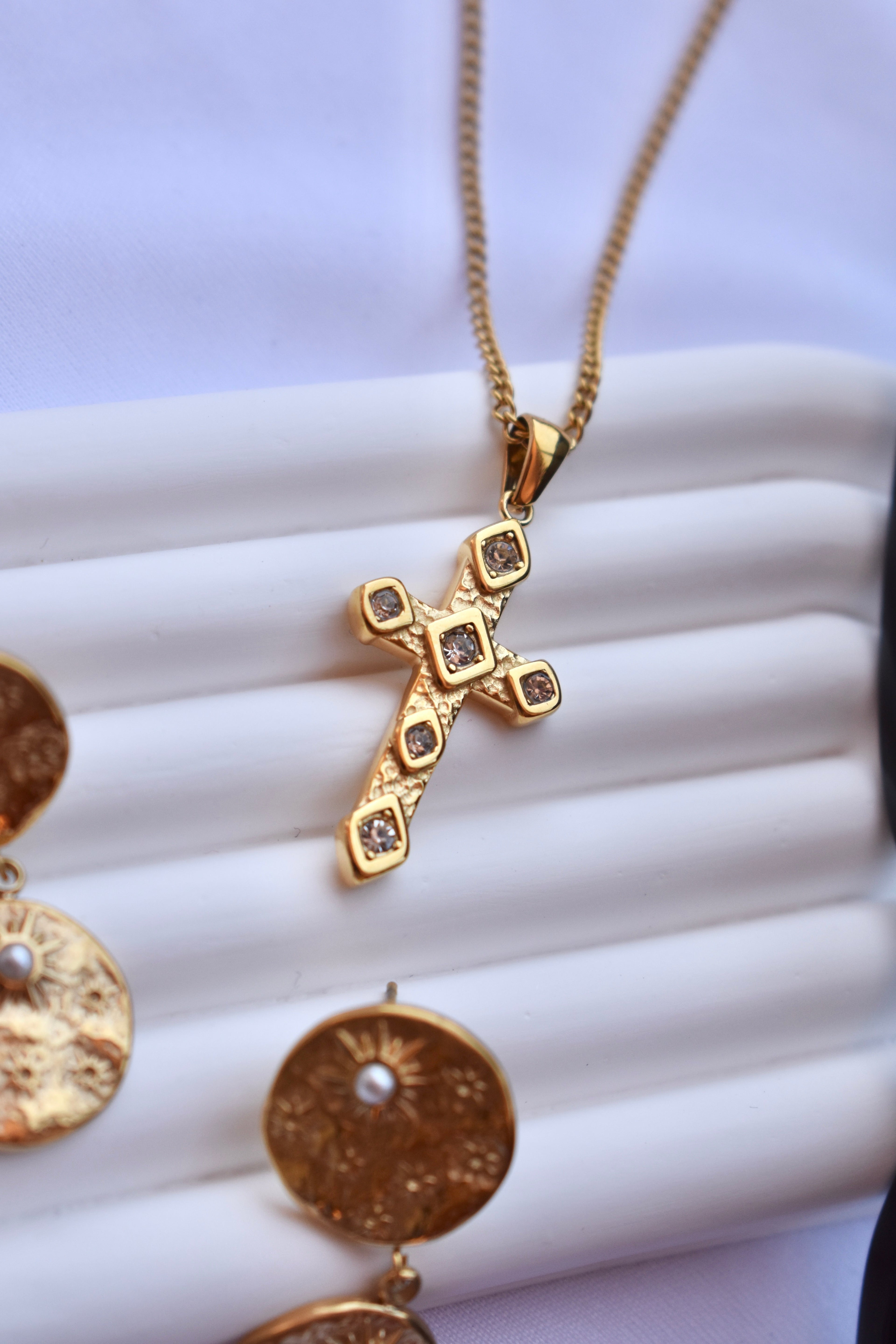 Collar Cruz Plata